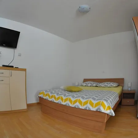 Apartma Brnistra Ginestra Koper