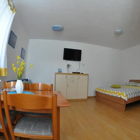 Appartement Apartma Brnistra Ginestra Koper