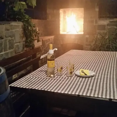 Apartma Brnistra Ginestra Apartmán