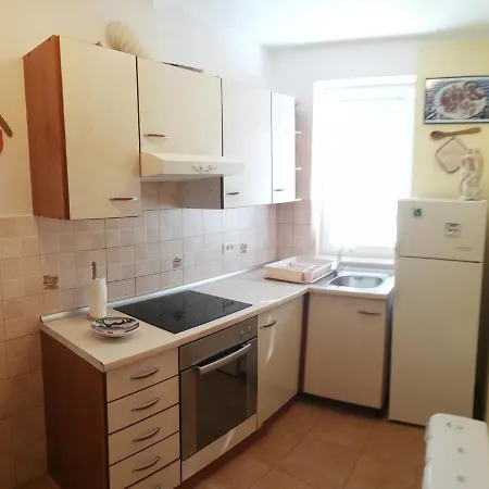 Apartma Brnistra Ginestra * Koper