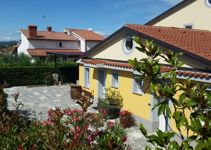 Apartma Brnistra Ginestra Appartement Koper